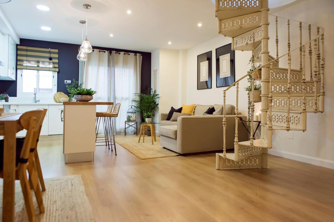 Sol Y Malaga - Designer Duplex Con Terraza Y Parking Apartment Exterior photo
